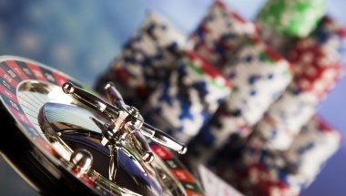 Three Card Poker Game 