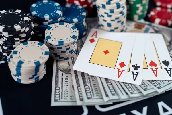 Outright betting options for football, badminton, and esports on key4d link